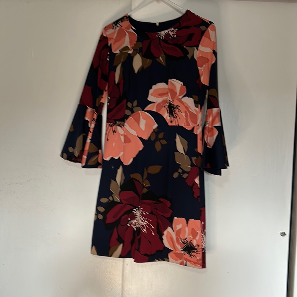 Trina Turk woman midi floral dress size 6